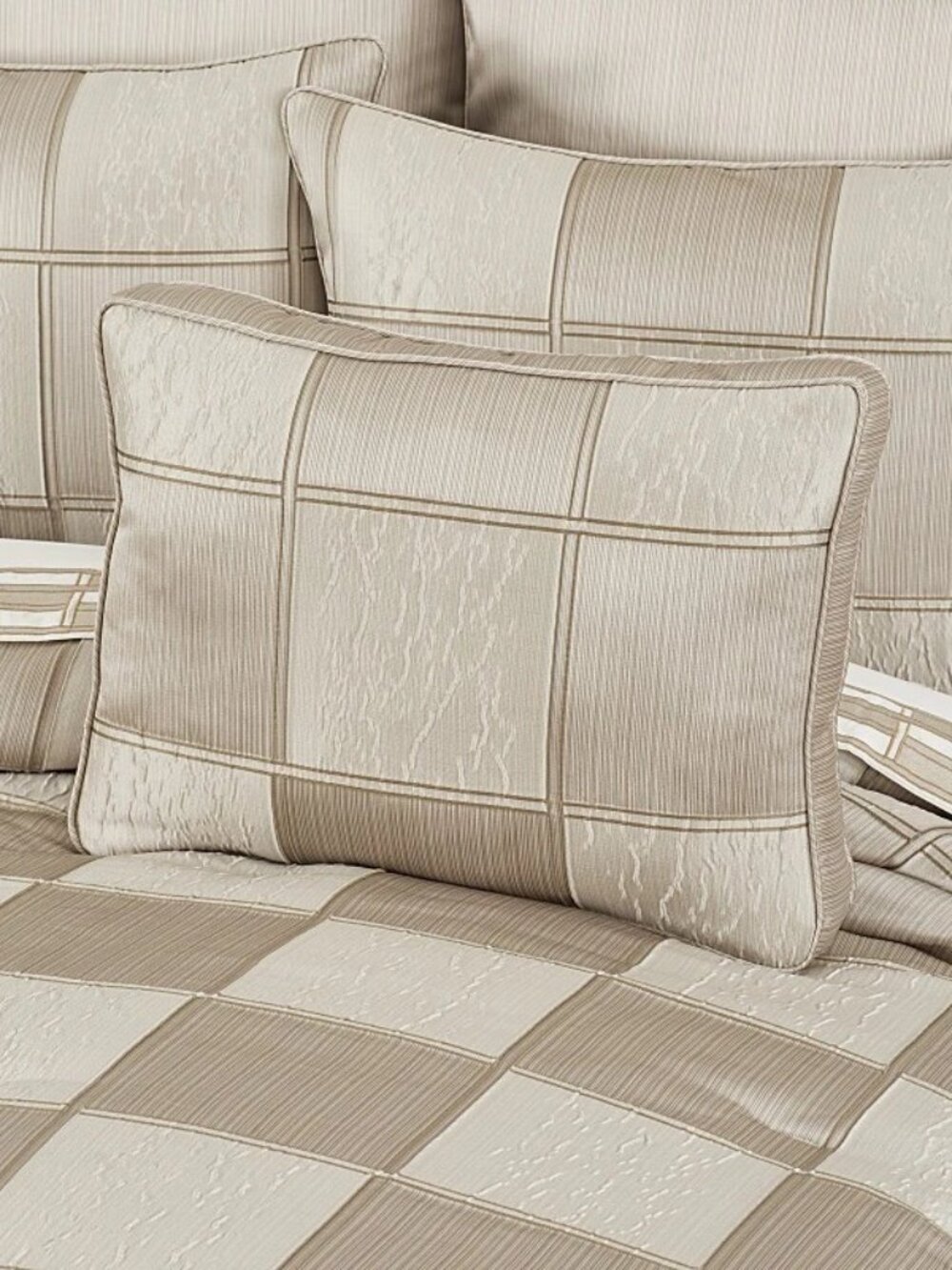 Luxury J Queen New York Brando Boudoir Decorative Throw Pillow 15x21
